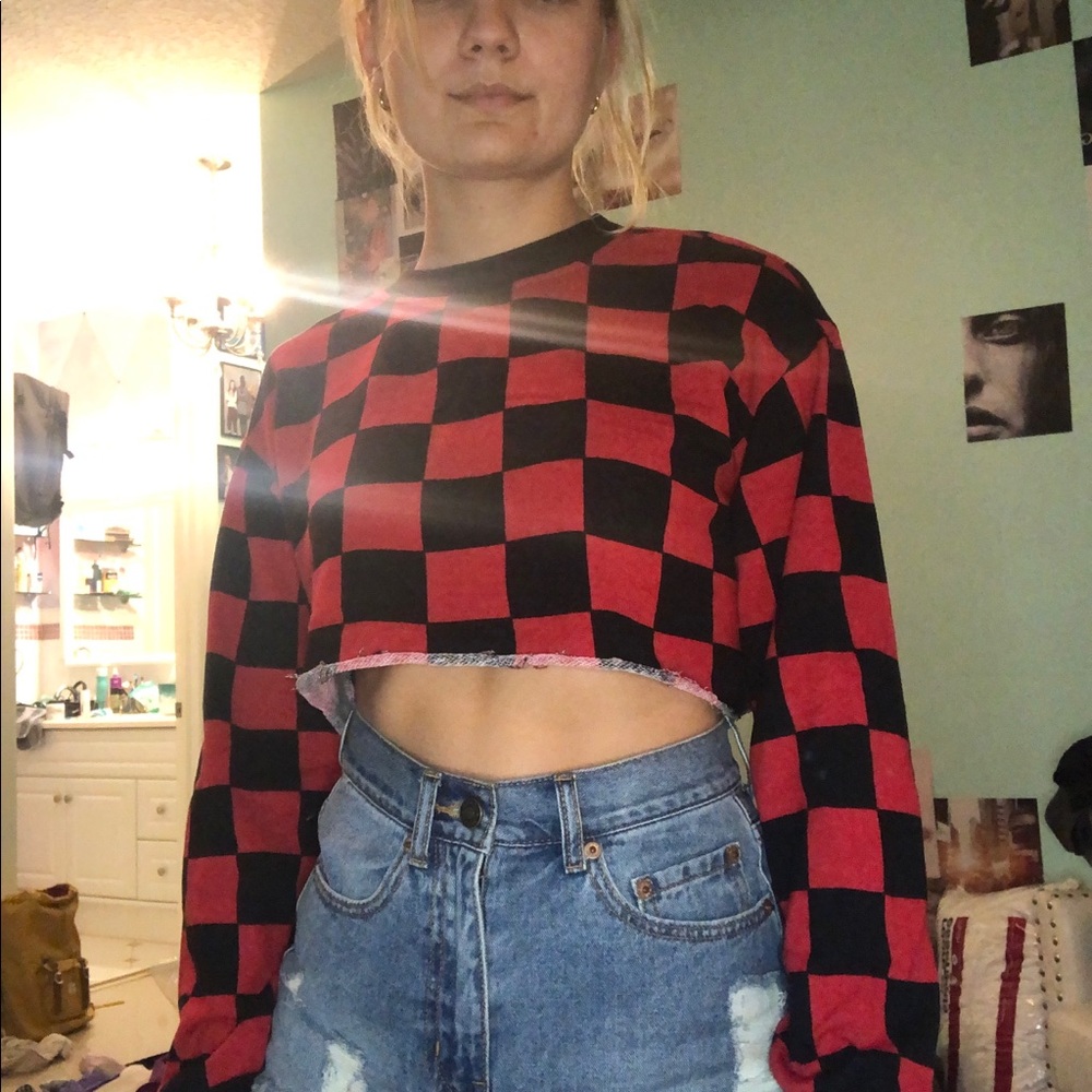 Checkered Crop Long Sleeve